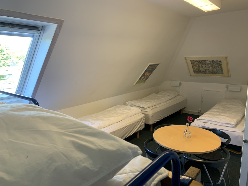 Odense Vacations - Kragsbjerggaard Vandrerhjem  Hotel - Hostel - Property Image 38