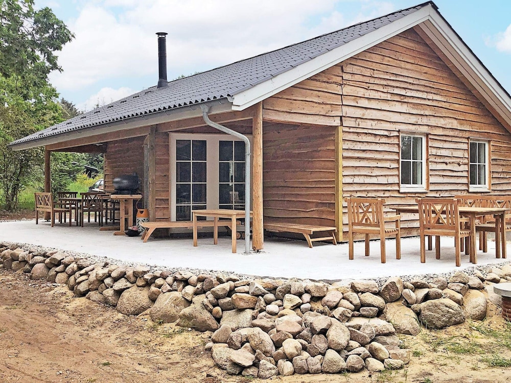 9 Person Holiday Home in Skals view 4
