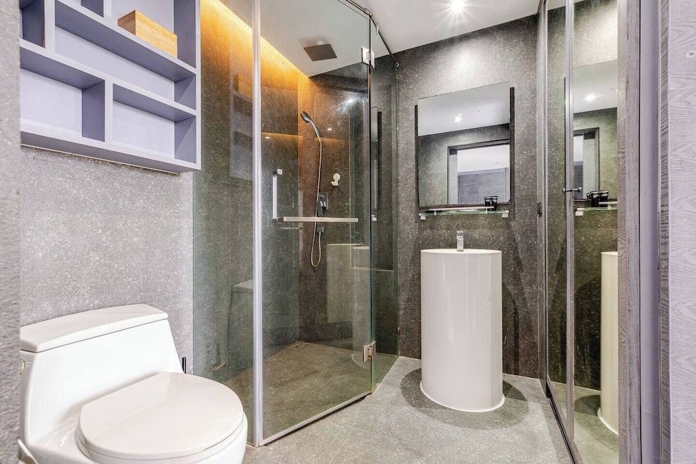 Citygate B307/8 By Villacarte