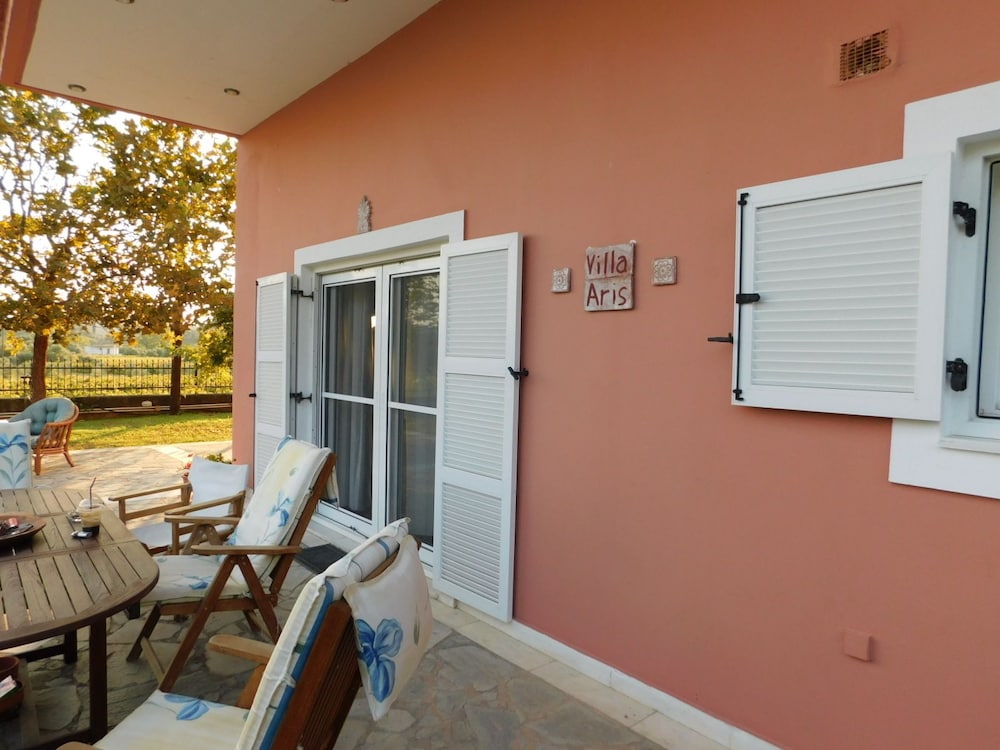 Villa Aris