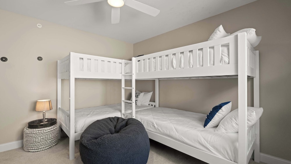 Lakeside Haven - Condo for 8
