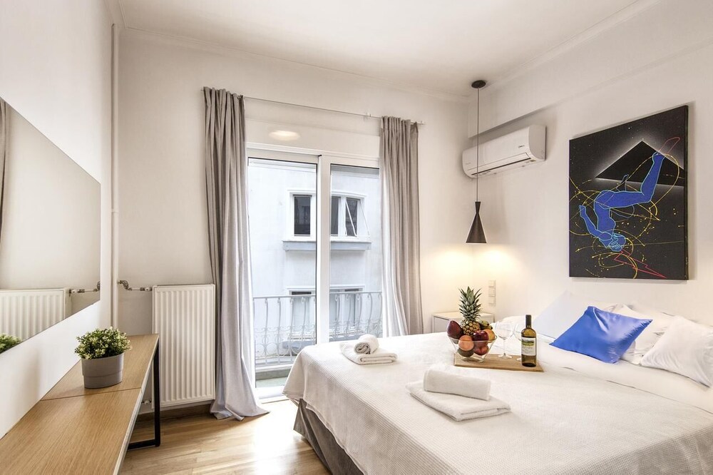 Kolonaki Square Executive Apartment