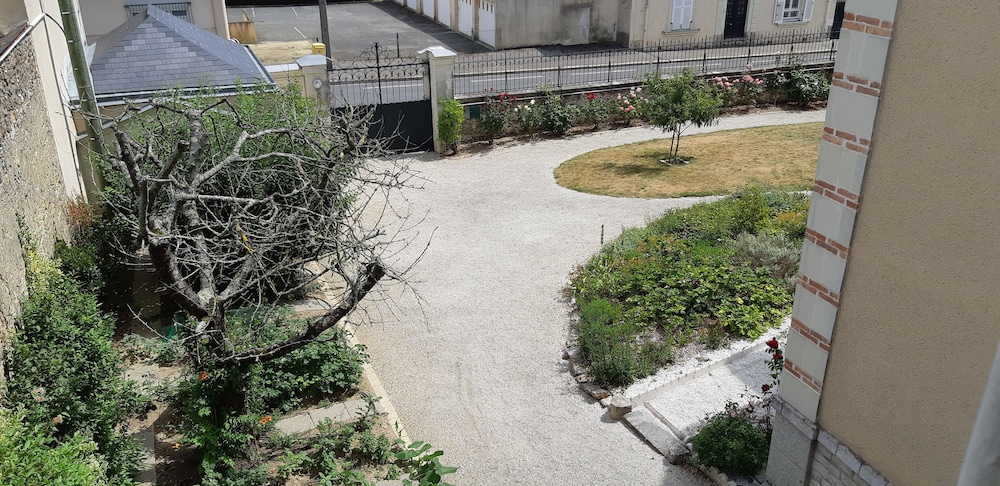 Photo 25
