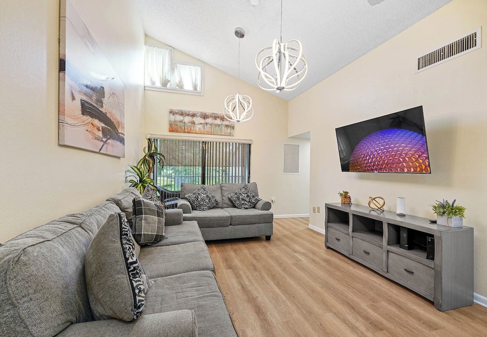 3648 Orlando Vacational Apartment 2nd floor, Lake view