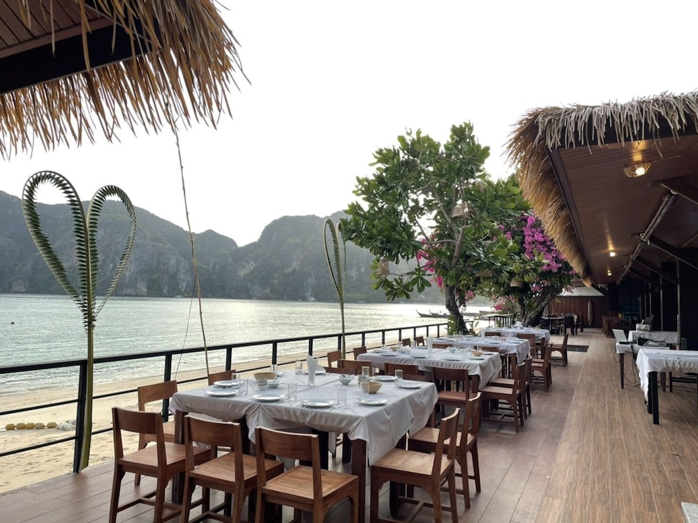 Phi Phi Villa Resort