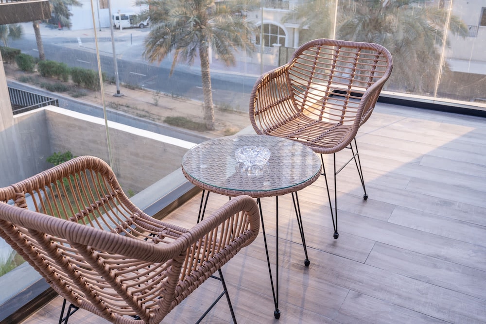 Stylish Minimalist 2-bedroom in Jumeirah Village Circle