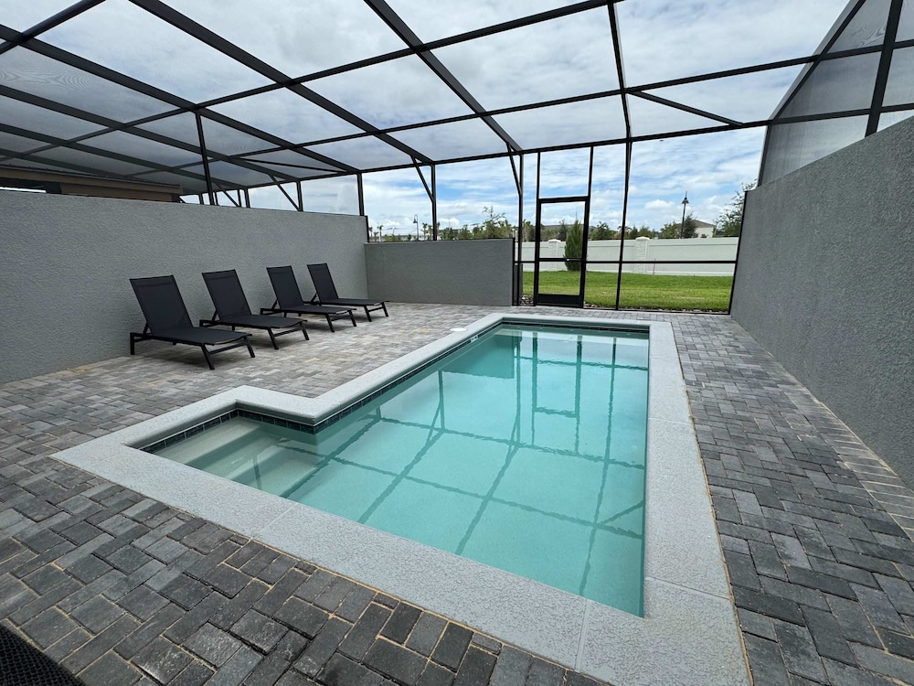 Family Friendly 5Bd Near Disney Windsor Cay 16136