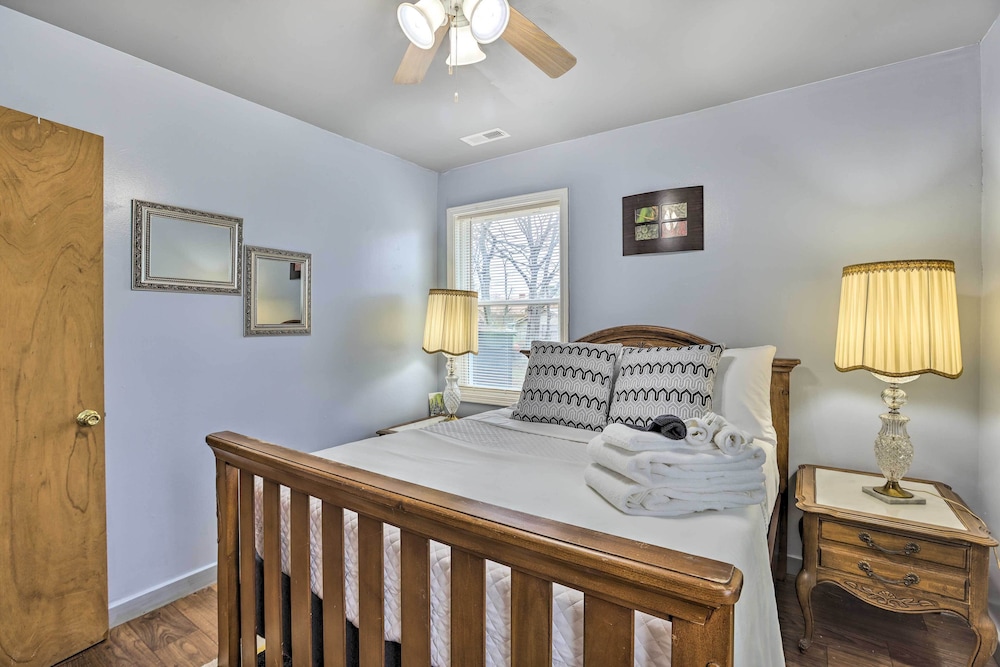 Birmingham Vacations - Family-friendly Birmingham Home: 3 Mi to Dtwn - Property Image 3