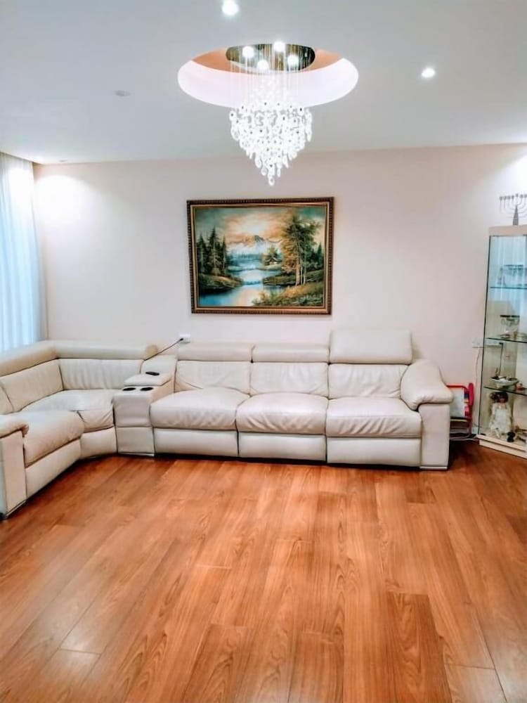 Apartment - Tel Aviv