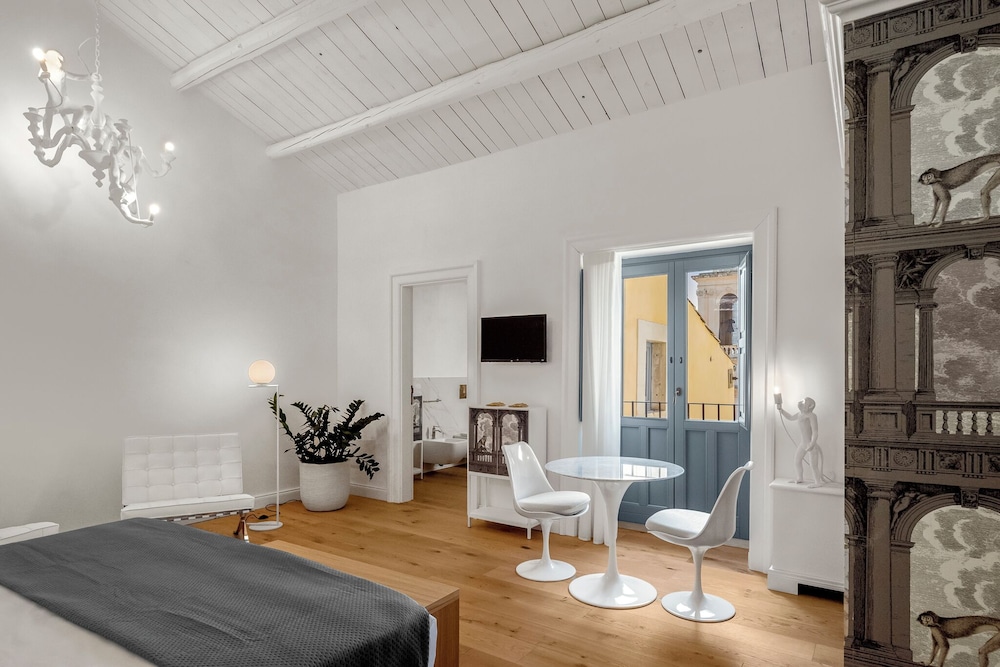 Palazzo Palmeri Rooms
