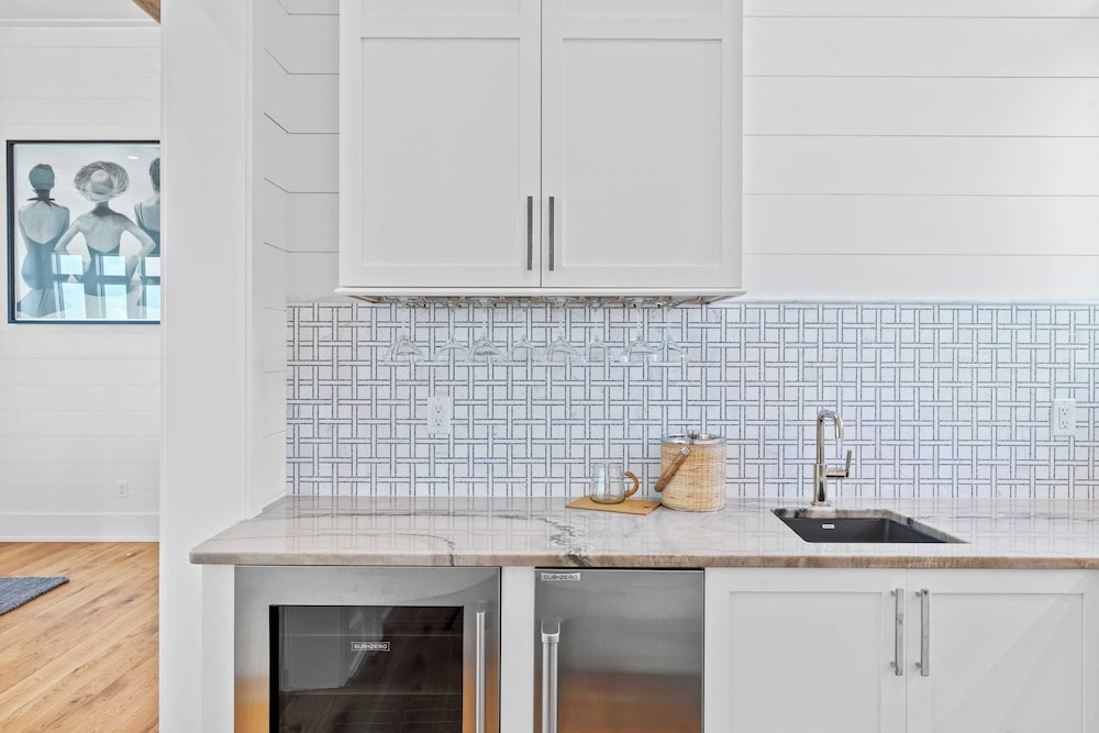 30A Beach Getaway by Avantstay Gulf Views + Pool Golf Cart + Bonfires