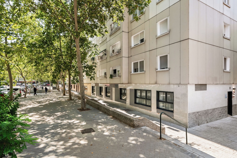 Dobo Madrid Molins