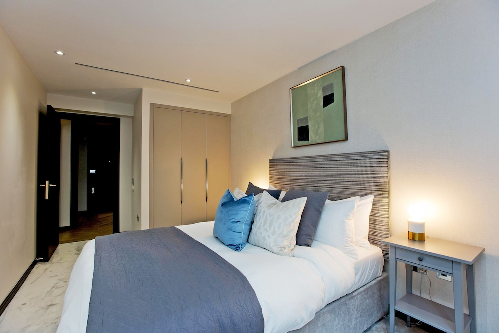 2-bed Superior Apt 207