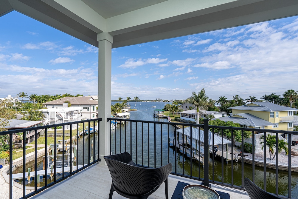 Magnificent New Build Private Pool Home On The North Tip Of Fort Myers Beach! 5 Bedroom Home by RedAwning view 2