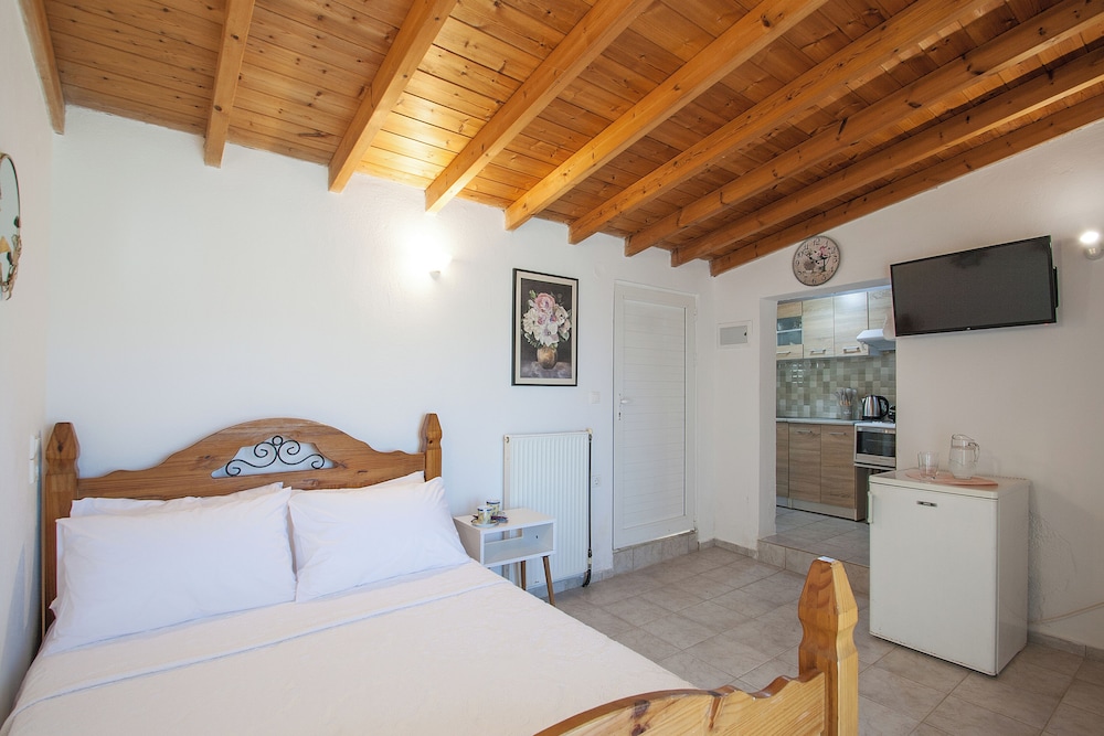 SkyFrame Apartments