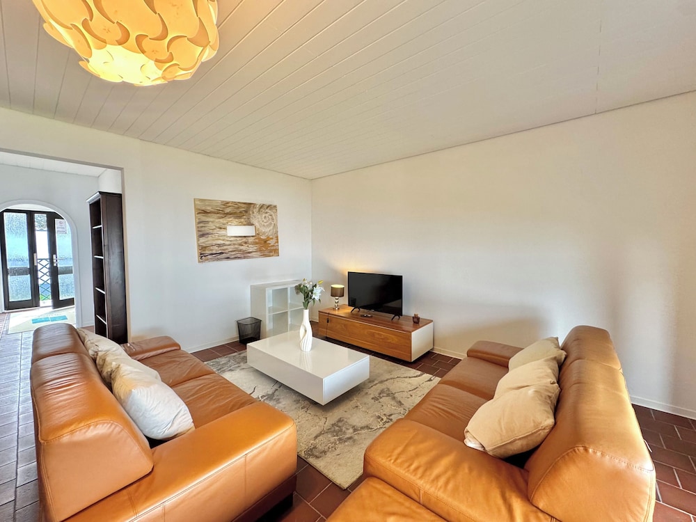 Modern Villa in Heusenstamm