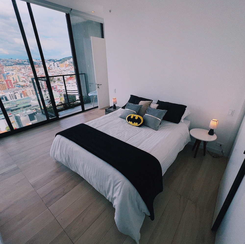 Baticueva Penthouse Piso 28