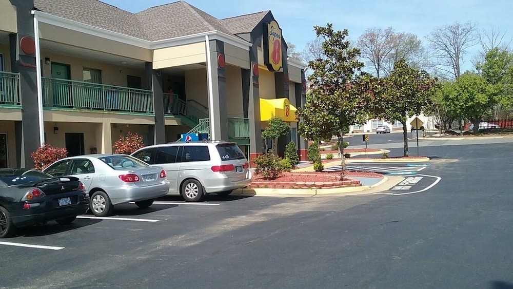 Super 8 by Wyndham Stafford