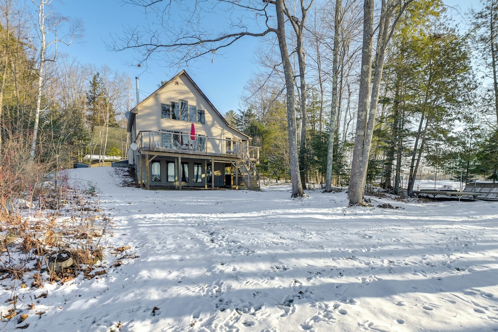 Hot Tub & Boat Dock: Waterfront Maine Retreat!
