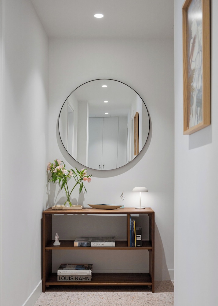 Kolonaki Athena Residence by Fineline