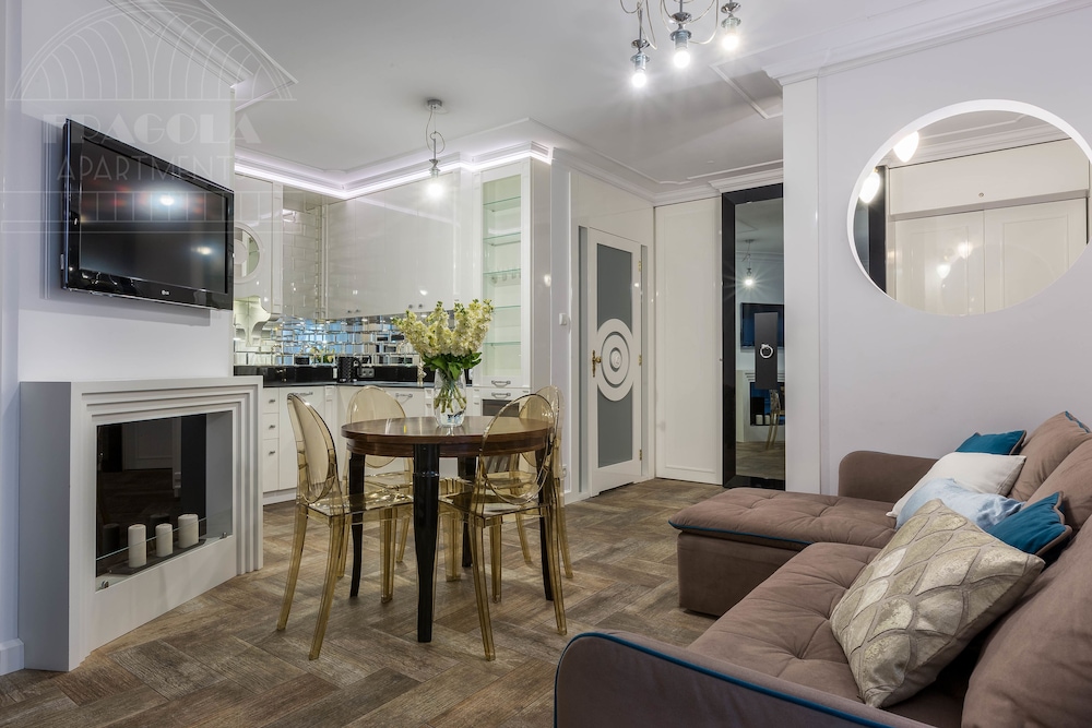 Fragola Apartments Old Town