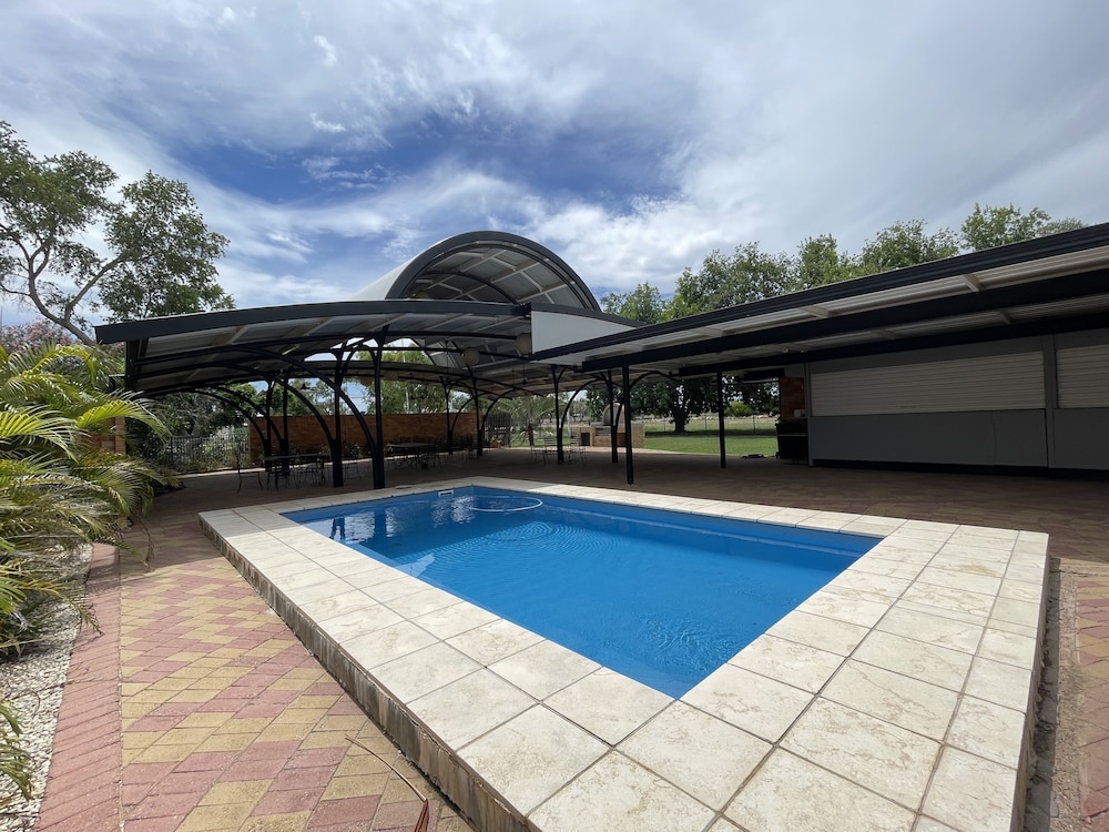 Jumbuck Motel
