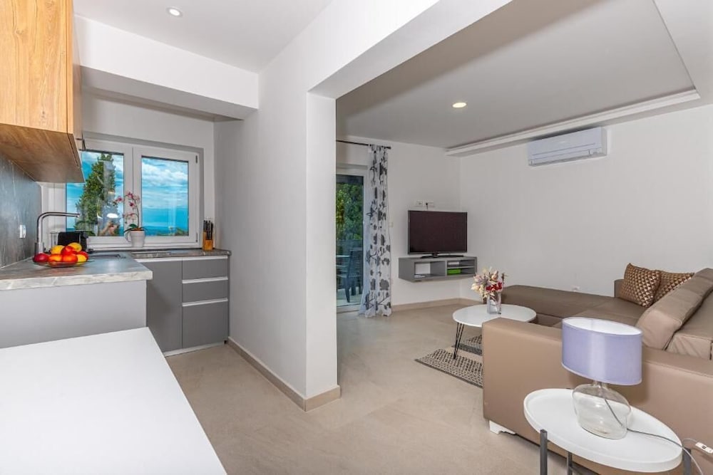 Apartman Helena