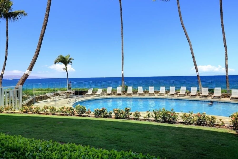 Royal Mauian, #116^ 2 Bedroom Condo