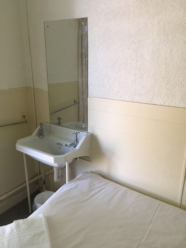 The Canberra Guest House