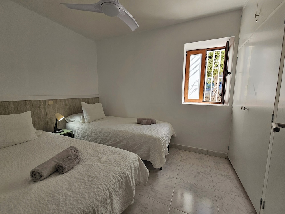 Comfortable Duplex Apartment Near the Beach
