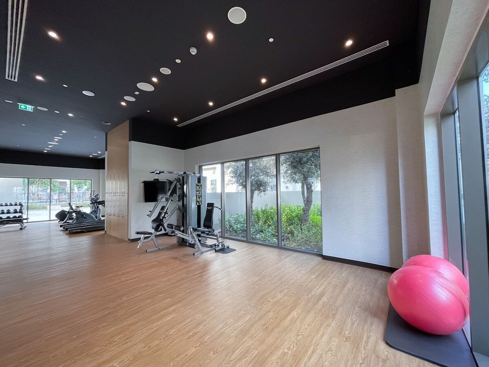 Elegant 4-bedroom Apartment Perfect for Families in Dubai Creek Harbour