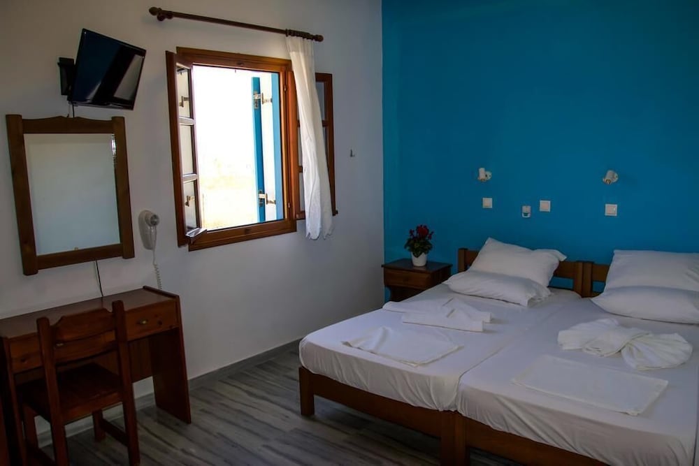 Ioanna Rooms