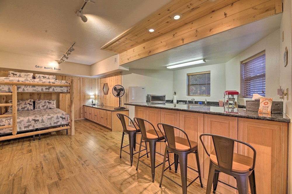 Hot Tub: 'ponderosa Paradise' Overgaard Cabin view 2