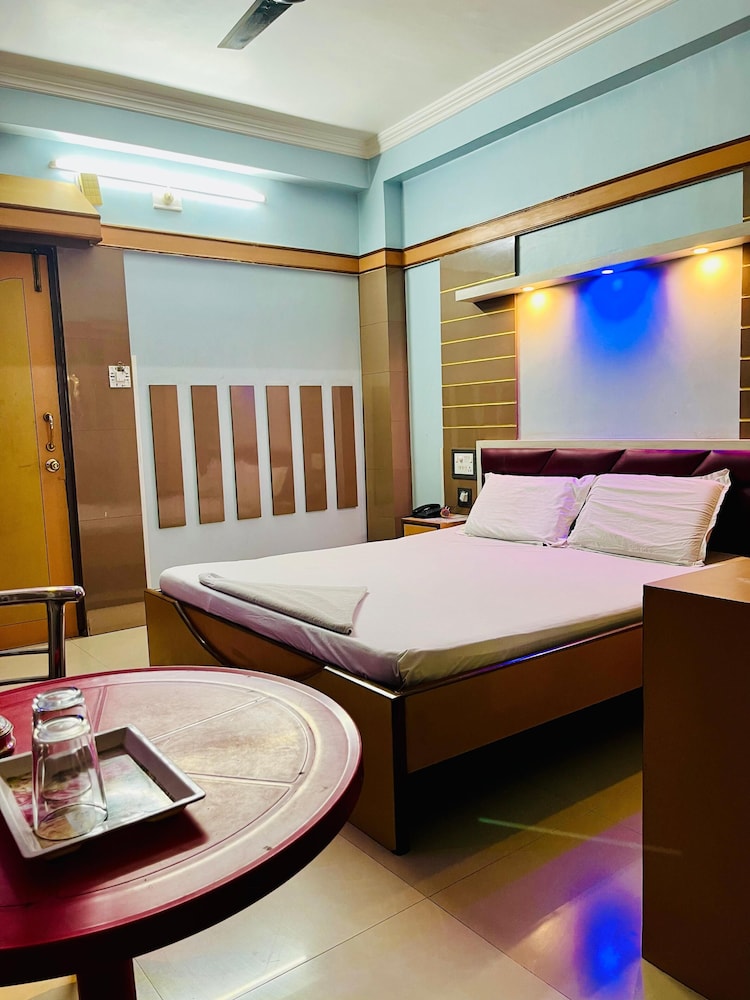 Hotel Shree Krishna