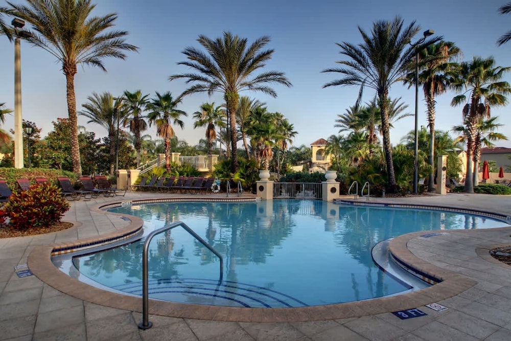 4Br Resort Home With Pool and Lazy River Sleeps 8