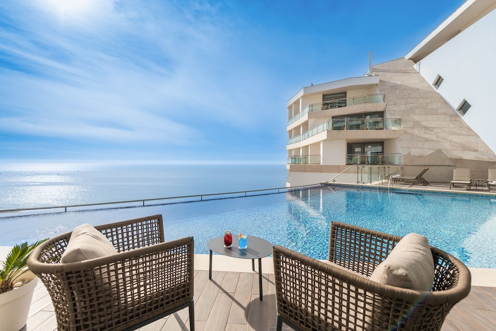 Hotel Sesimbra Oceanfront Hotel - Preferred Hotels and Resorts - Image 1