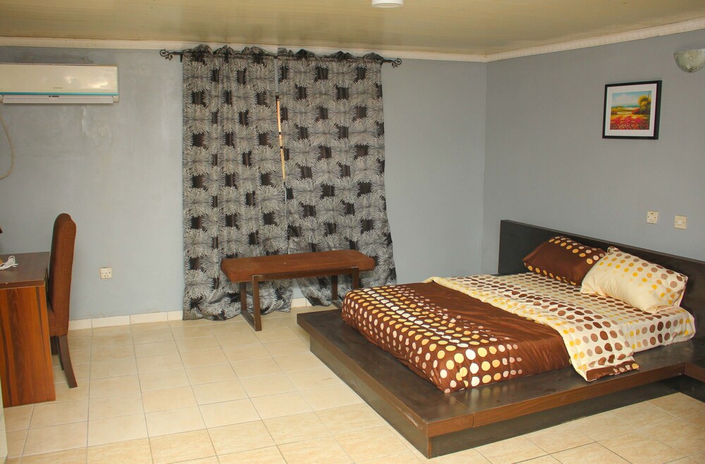 InnTown Studios