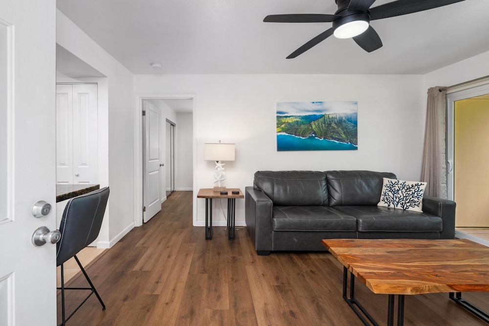 Big Island Fairway Terrace I-208 1 Bedroom Condo
