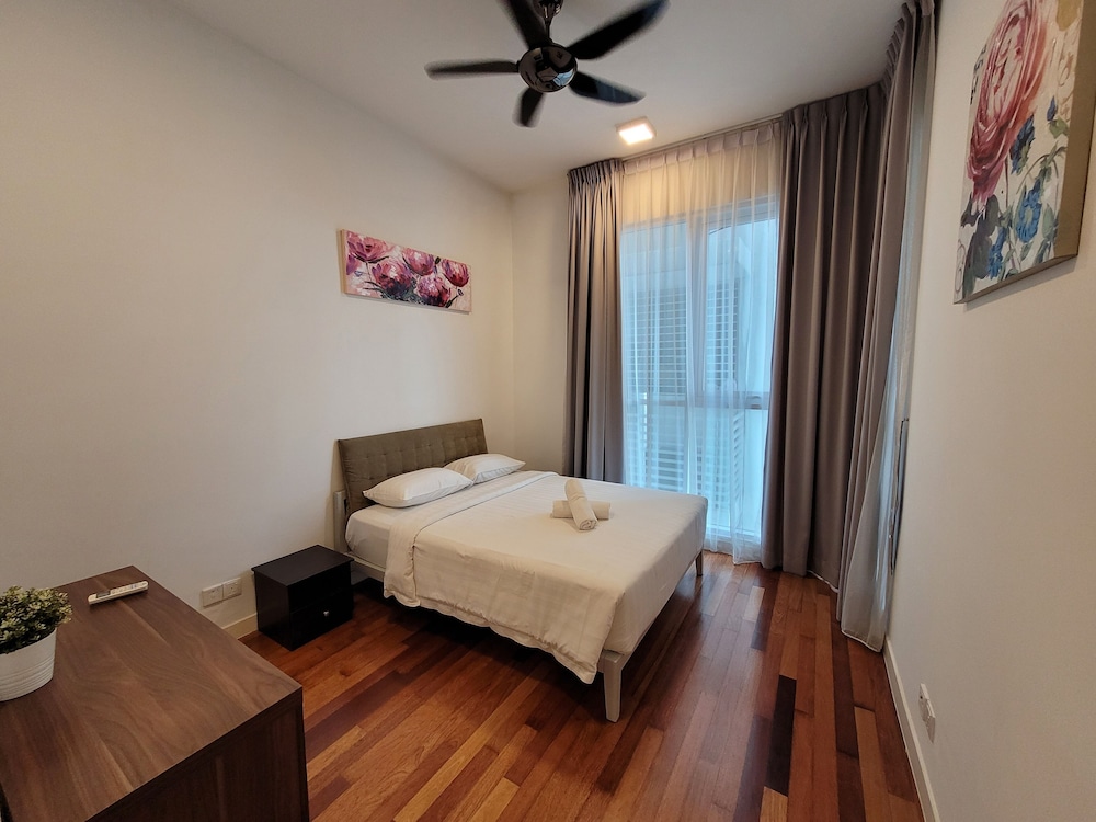 Uptown Residences by Sleepy Bear photo 8