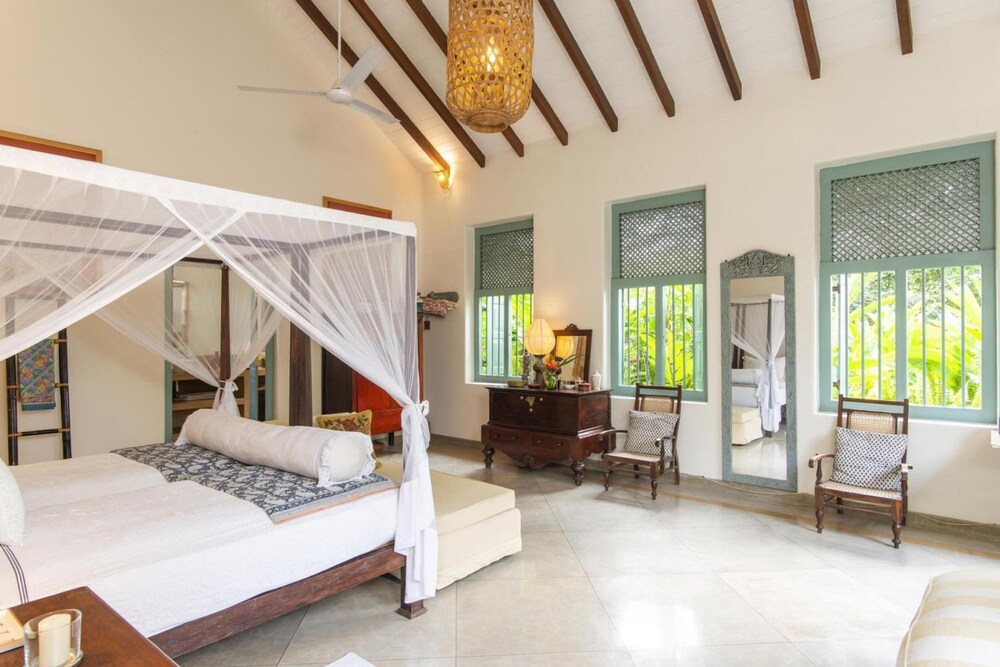 08 Acre Private Tea Estate Close To Galle