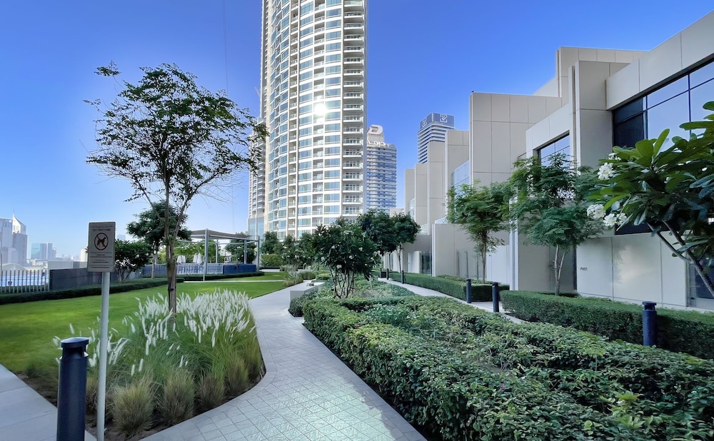 1B-Boulevard Point-203 by Bnb homes