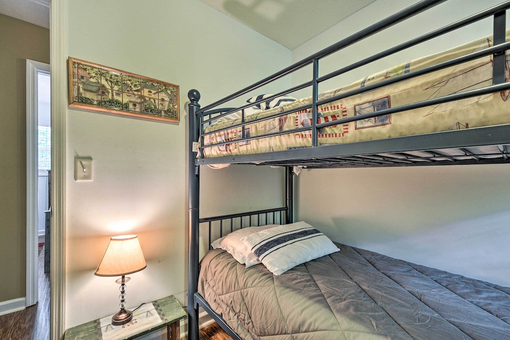 Guntersville Cabin Nestled in Kudzu Cove Resort view 5
