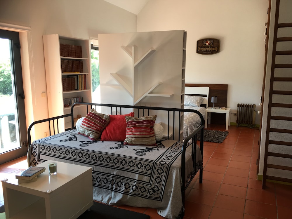 Casa dos Pintos view 3