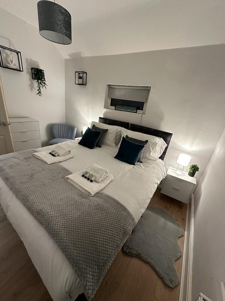 Chill 3-bed House in Gloucester