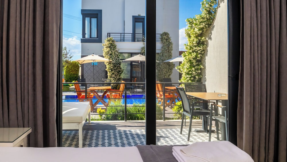 Cunda Rota Garden Otel - Image 34