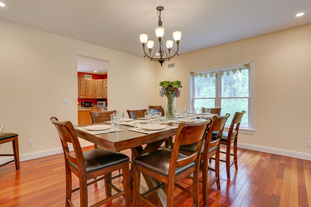 Glen Spey Home w/ Grill ~ 5 Mi to Delaware River view 4