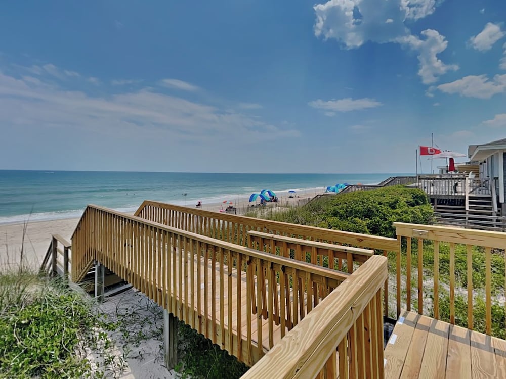 The Salty Spot by Topsail Realty