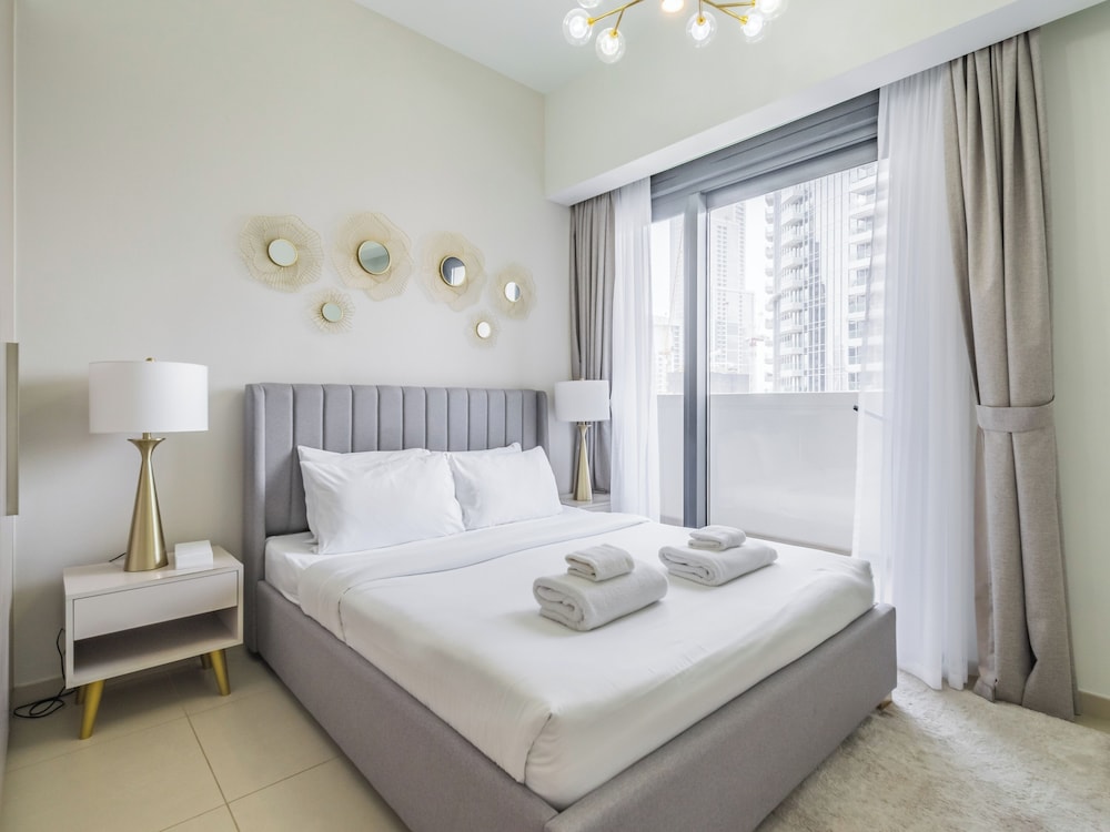 Act One - Act Two - Downtown - Emaar