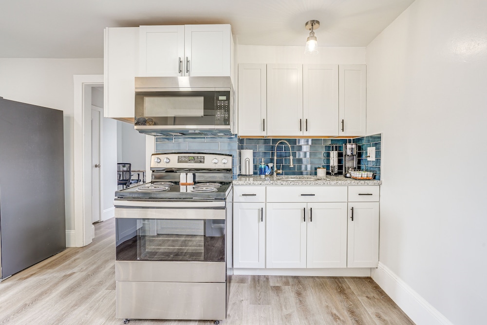 Weymouth Apartment: Close to Beaches & Boston!