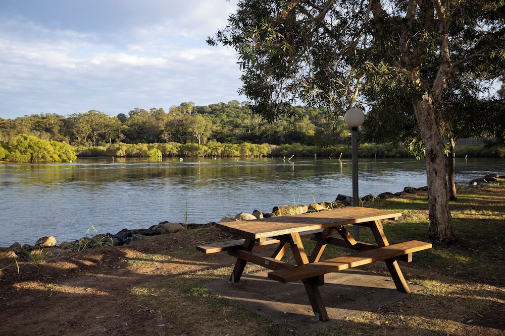 Reflections Ferry Reserve - Holiday Park